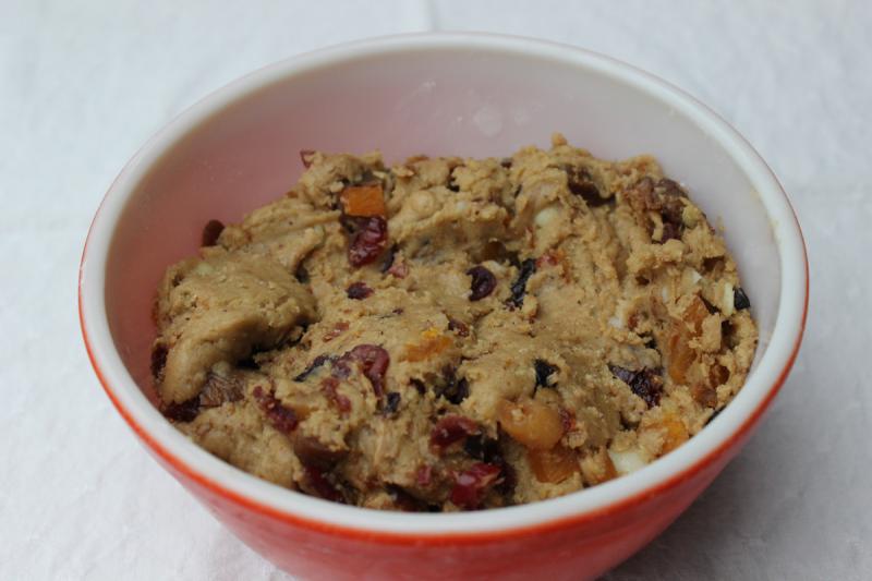 Fruitcake Cookies - All the flavour, none of the fuss with these make-ahead holiday favourites.  | Christmas | YMCFood | YummyMummyClub.ca