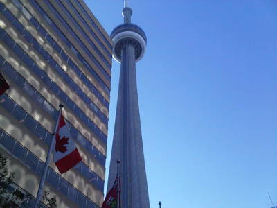 The Cn Tower Edge Walk Yummymummyclub Ca