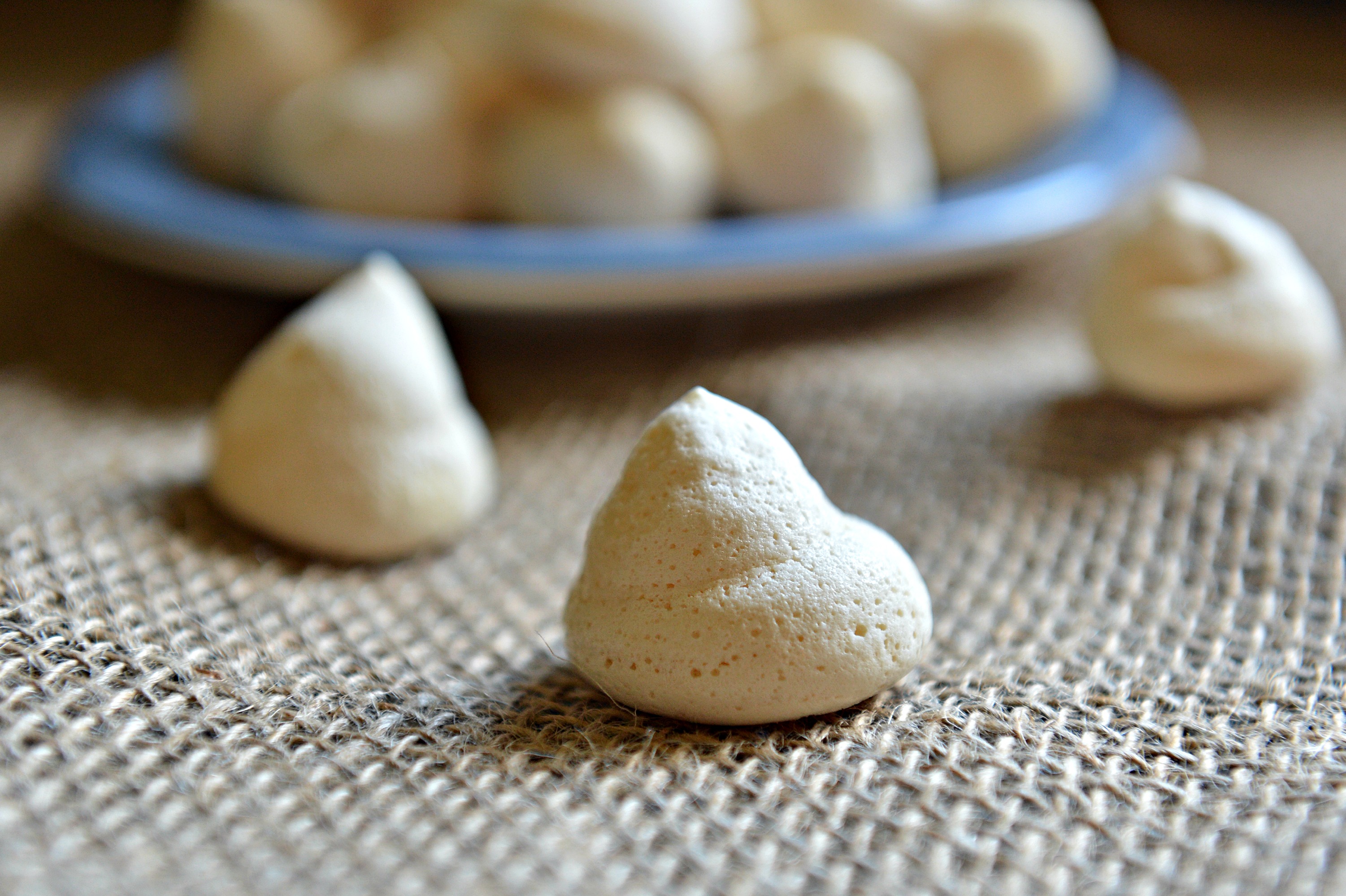 Halloween Chickpea Meringue Ghosts Yummymummyclub Ca