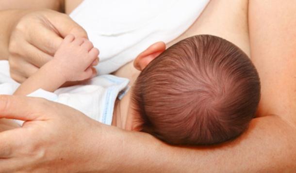 Breastfeeding: Is It "Natural?" | YummyMummyClub.ca 