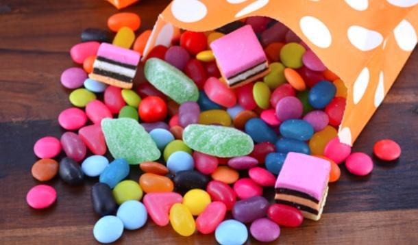 Drugs in the Halloween Candy | YummyMummyClub.ca