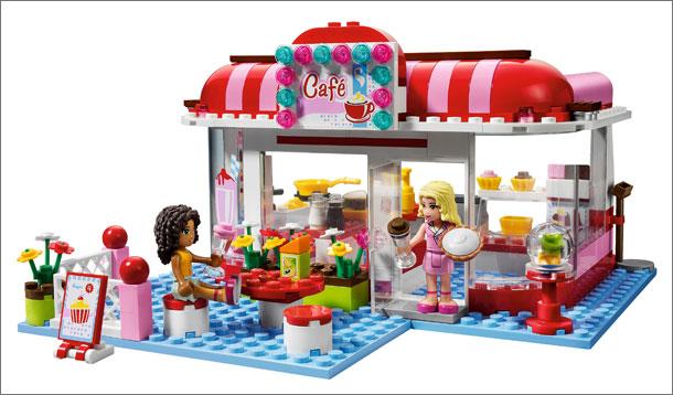 Is Pink Lego Such a Problem? :: YummyMummyClub.ca