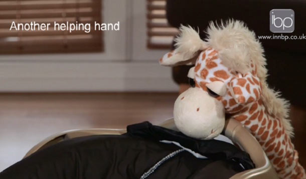rocking giraffe to put your baby to sleep