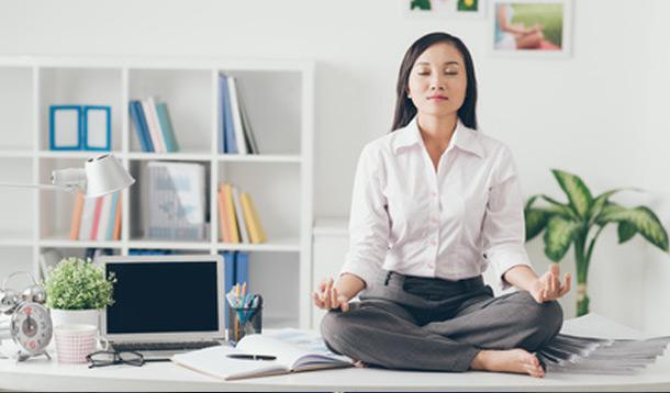 zen woman, yoga tips, stress holidays